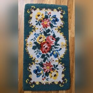 Vintage 80s Handcrafted Latch Hooked Rug Floral Decor Cottage 22x43 Shillcraft
